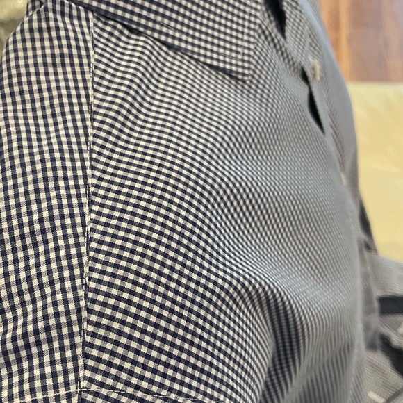 The Tie Bar Men’s Dress Shirt - Picture 3 of 7